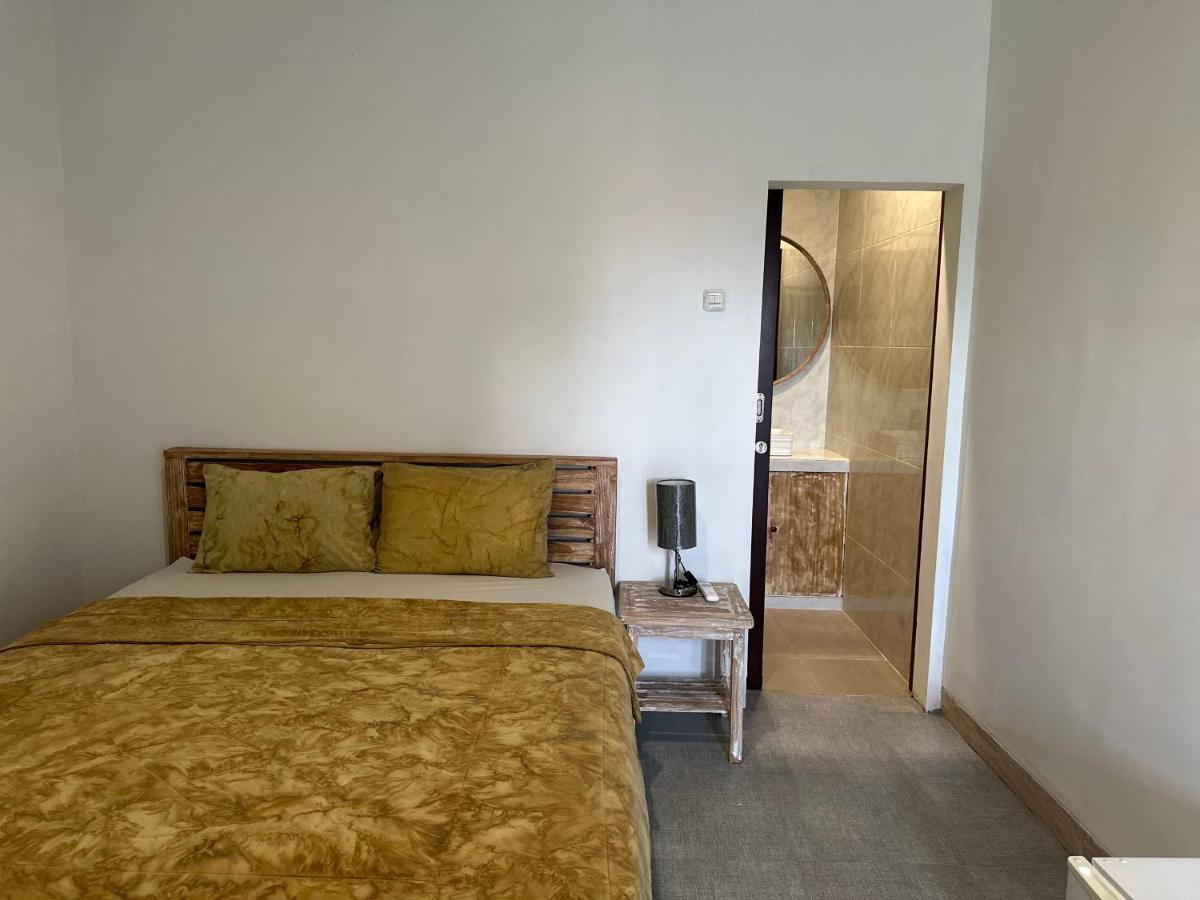 Koming Guest House Canggu  Exterior photo